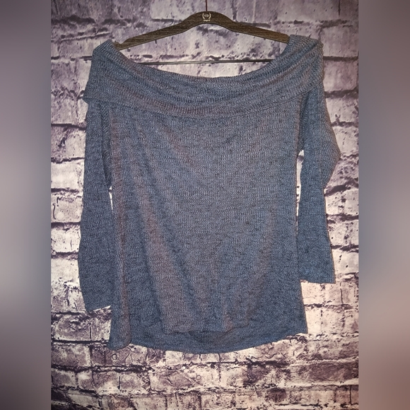 Apt 9 Blue Off should Sweater sz Large - Picture 2 of 3